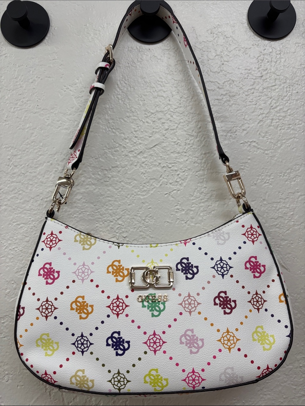 Guess Emelie Logo Top Zip Small Shoulder bag